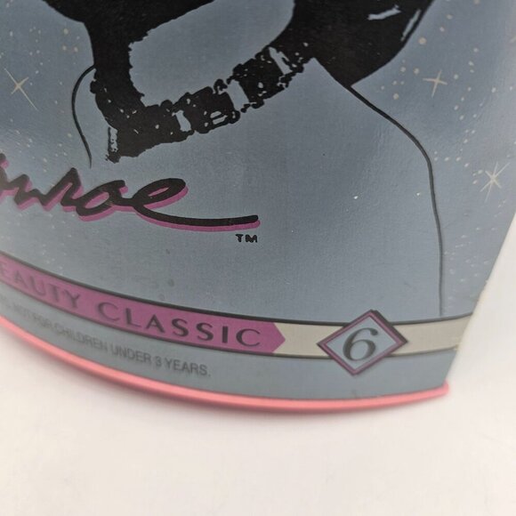 Marilyn Monroe Collectors Series Spectacular Showgirl Barbie Doll Limited Editio - Picture 6 of 8